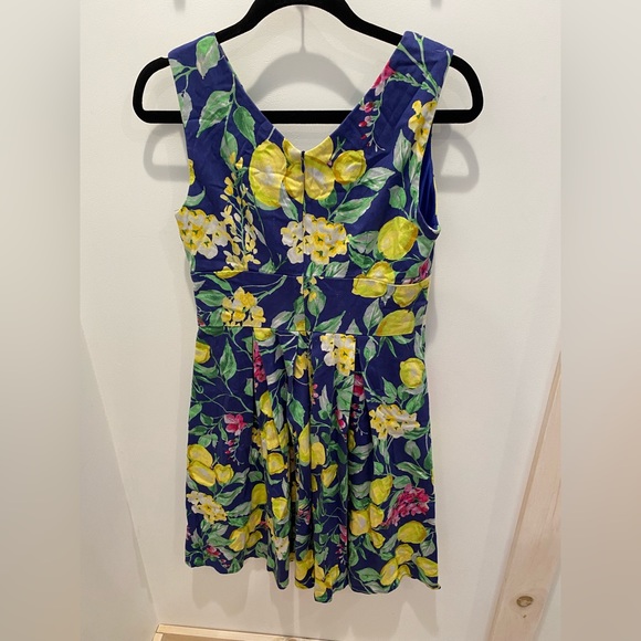 Roz & Ali V Neck Lemon Print Dress Size 8 - Picture 5 of 5